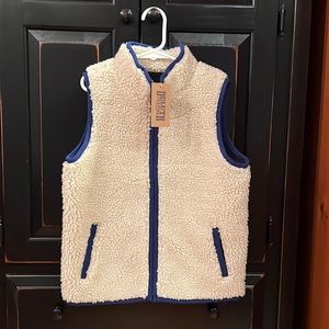 Deluth kids Sherpa vest size 7